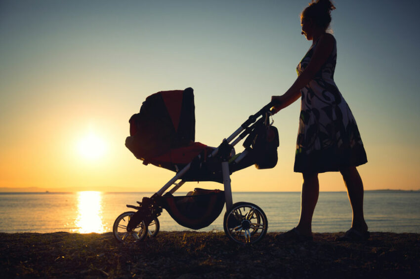 Essentials of a baby stroller that you need to know