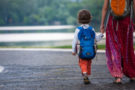 4 factors to consider while choosing a backpack for your child