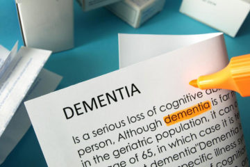 Be aware of these 7 early signs of dementia