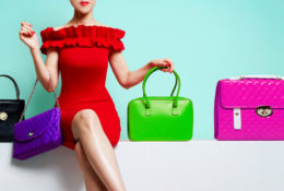 How to Choose a Belk Handbag