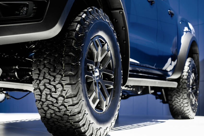 9 things to consider while choosing truck tires